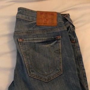 Super cute True Religion skinny’s!